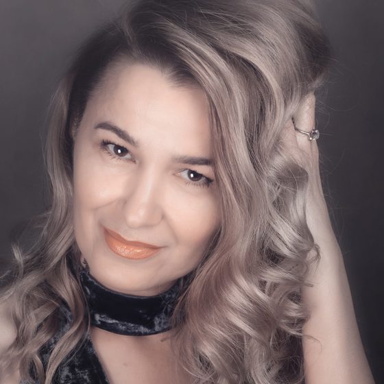 Марина Акмурадова